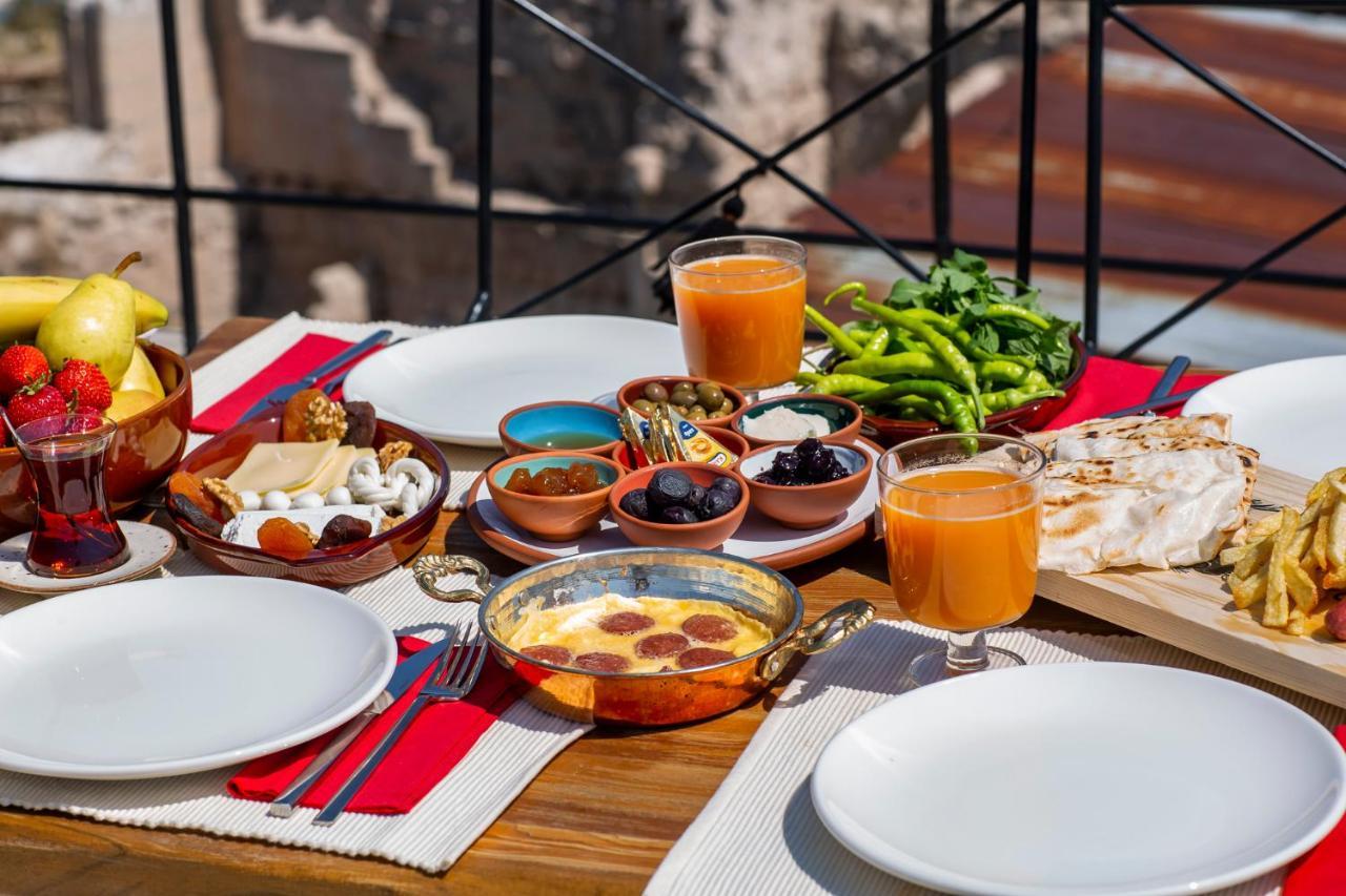 Ikarus Cappadocia Hotel Üçhisar Ngoại thất bức ảnh